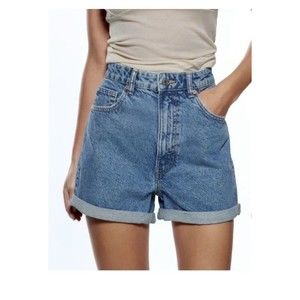 Zara Mom Style Womans Denim shorts 100% cotton size 6